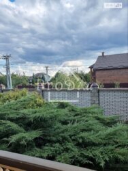 ������ 2 ����������� ������� 310 �2 � ������� � ������� �� 12 ����� ������ ���� 8