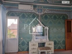 ������ 2 ����������� ������� 310 �2 � ������� � ������� �� 12 ����� ������ ���� 19