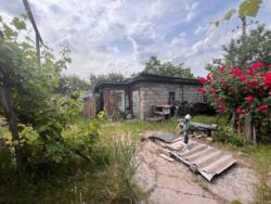 Продаж будинку 63 м² з ділянкою 6 соток, центр Кічкасу, гараж, підвал, господарські споруди. фото 4 Продаж будинку 63 м² з ділянкою 6 соток, центр Кічкасу, гараж, підвал, господарські споруди. фото 4