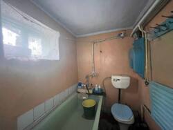 Продаж будинку 63 м² з ділянкою 6 соток, центр Кічкасу, гараж, підвал, господарські споруди. фото 5 Продаж будинку 63 м² з ділянкою 6 соток, центр Кічкасу, гараж, підвал, господарські споруди. фото 5