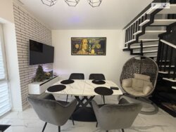 Продаж 2 поверхового таунхауса з ділянкою на 1.5 сотки, 90 кв. м, 3 кімнати, по вул. Юзвинська фото 14 Продаж 2 поверхового таунхауса з ділянкою на 1.5 сотки, 90 кв. м, 3 кімнати, по вул. Юзвинська фото 14