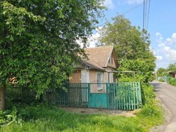 Продається частина будинку з власним двором, садом та гаражем, на перехресті з 2 проїздом Мазепи,13 фото 1 Продається частина будинку з власним двором, садом та гаражем, на перехресті з 2 проїздом Мазепи,13 фото 1