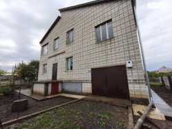 Продаж 2 поверхового будинку з ділянкою на 5 соток фото 1 Продаж 2 поверхового будинку з ділянкою на 5 соток фото 1