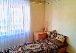 Продаж 3 поверхового будинку з верандою і ділянкою на 12 соток, 169 кв. м фото 15 Продаж 3 поверхового будинку з верандою і ділянкою на 12 соток, 169 кв. м фото 15