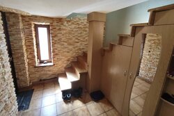 Продаж просторого будинку для великої сім'ї в престижному районі міста. фото 4 Продаж просторого будинку для великої сім'ї в престижному районі міста. фото 4