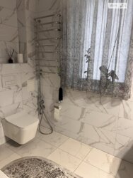 ������ 2 ����������� ������� � ������� � ������� �� 3 �����, 230 ��. �, 4 ������, �� ���. ������� ����������� ���� 16