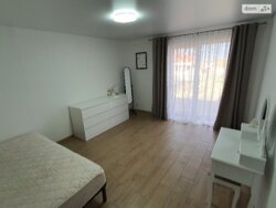 ������ 3 ����������� ������� � �������� � ������� �� 10 �����, 340 ��. �, 10 ����� ���� 20