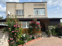 Продам шикарний будинок фото 1 Продам шикарний будинок фото 1