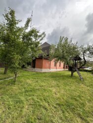 Продаж 2 поверхового будинку з ділянкою на 8 соток фото 7 Продаж 2 поверхового будинку з ділянкою на 8 соток фото 7