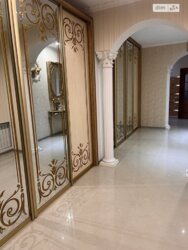 Продаж 2 поверхового будинку з гаражем і ділянкою на 3 сотки фото 8 Продаж 2 поверхового будинку з гаражем і ділянкою на 3 сотки фото 8