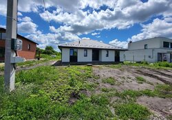 Продаж 1 поверхового будинку з ділянкою на 5.5 сотки, 115 кв. м фото 3 Продаж 1 поверхового будинку з ділянкою на 5.5 сотки, 115 кв. м фото 3