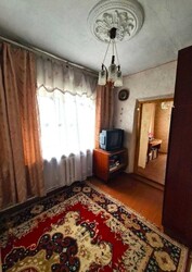 Продається частина будинку з власним двором, садом та гаражем, на перехресті з 2 проїздом Мазепи,13 фото 9 Продається частина будинку з власним двором, садом та гаражем, на перехресті з 2 проїздом Мазепи,13 фото 9
