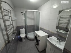 ������ 1 ����������� ������� � ������� �� 4.5 �����, 205 ��. �, 3 ������, �� ���. ������ ����� ���� 9