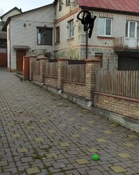 Продаж просторого будинку для великої сім'ї в престижному районі міста. фото 1 Продаж просторого будинку для великої сім'ї в престижному районі міста. фото 1