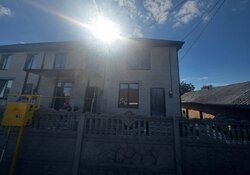 Продаж 2 поверхового таунхауса з ділянкою на 1 сотку, 60 кв. м, 2 кімнати, на 1-й пров. Шевченка фото 2 Продаж 2 поверхового таунхауса з ділянкою на 1 сотку, 60 кв. м, 2 кімнати, на 1-й пров. Шевченка фото 2