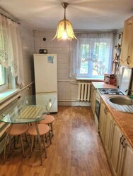 Продається частина будинку з власним двором, садом та гаражем, на перехресті з 2 проїздом Мазепи,13 фото 6 Продається частина будинку з власним двором, садом та гаражем, на перехресті з 2 проїздом Мазепи,13 фото 6