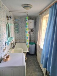 Продається частина будинку з власним двором, садом та гаражем, на перехресті з 2 проїздом Мазепи,13 фото 8 Продається частина будинку з власним двором, садом та гаражем, на перехресті з 2 проїздом Мазепи,13 фото 8