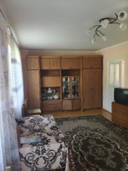 Продаж будинку з ремонтом у тихому районі біля лісу | 88 000 $ фото 10 Продаж будинку з ремонтом у тихому районі біля лісу | 88 000 $ фото 10
