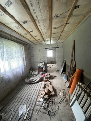 Продаж цегляного будинку з ділянкою 20 соток у с. Маків | Газове опалення, сад, город фото 11 Продаж цегляного будинку з ділянкою 20 соток у с. Маків | Газове опалення, сад, город фото 11