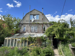 Продам затишний двоповерховий будинок 109 м2 з гаражем та теплицею фото 1 Продам затишний двоповерховий будинок 109 м2 з гаражем та теплицею фото 1
