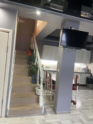 Продаж сучасного будинку з ремонтом та додатковим будинком на ділянці | м. Ужгород фото 13 Продаж сучасного будинку з ремонтом та додатковим будинком на ділянці | м. Ужгород фото 13
