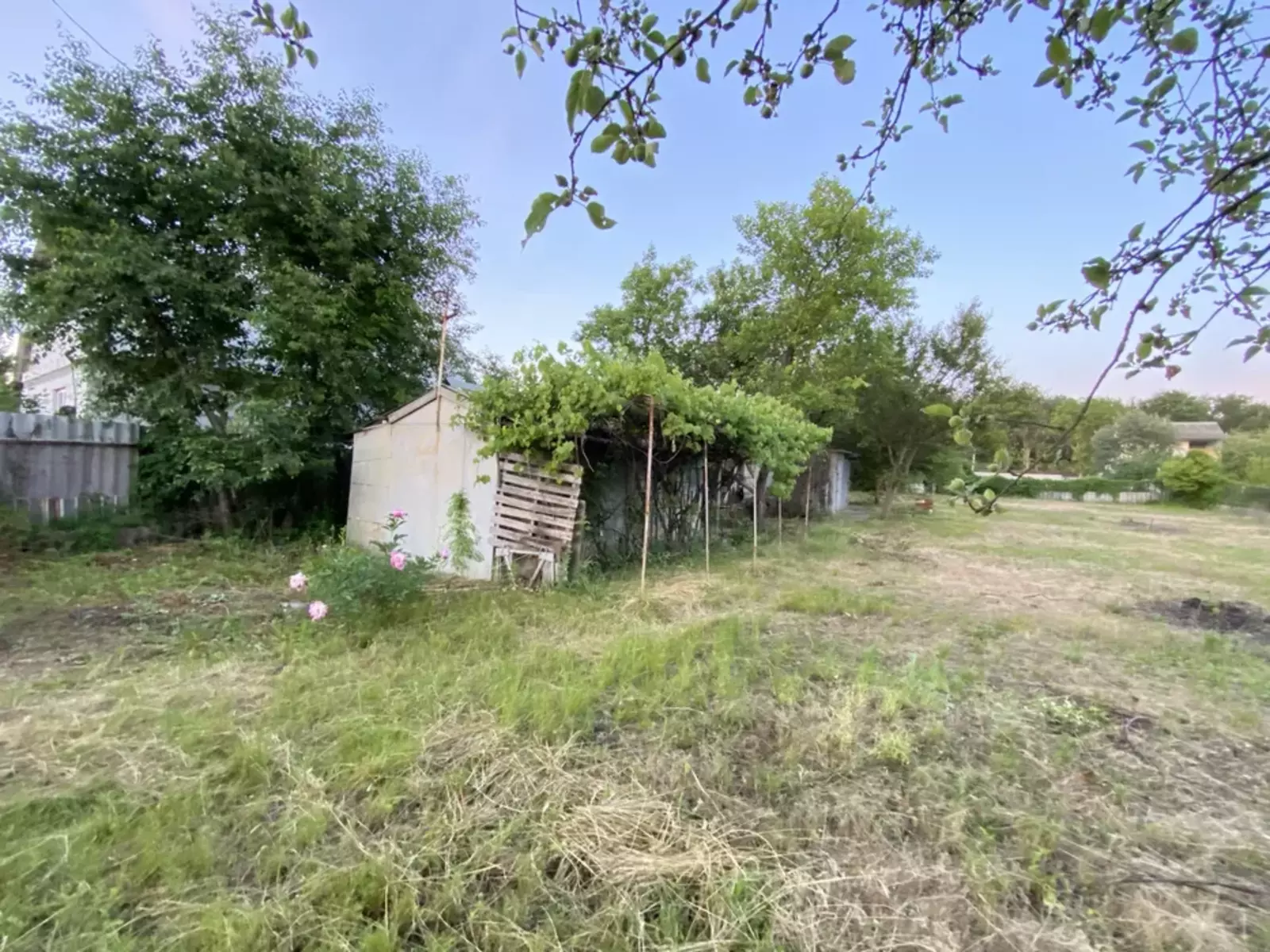 Продаж дачі в селі Фурси фото 1 Продаж дачі в селі Фурси фото 1