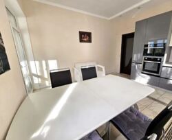 ������ �������, �.������ ���� 3