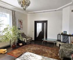 ������ �������, �.������ ���� 8