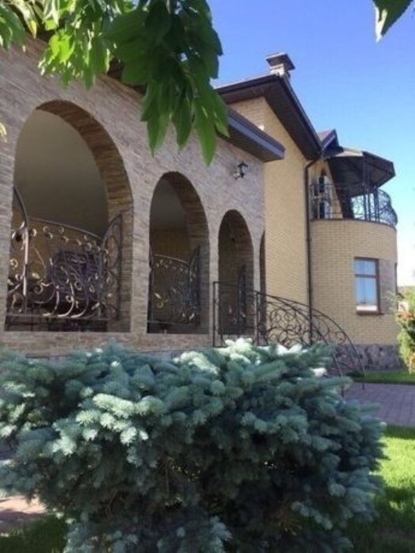 В продаже шикарный 2-х этажный дом! фото 1 В продаже шикарный 2-х этажный дом! фото 1