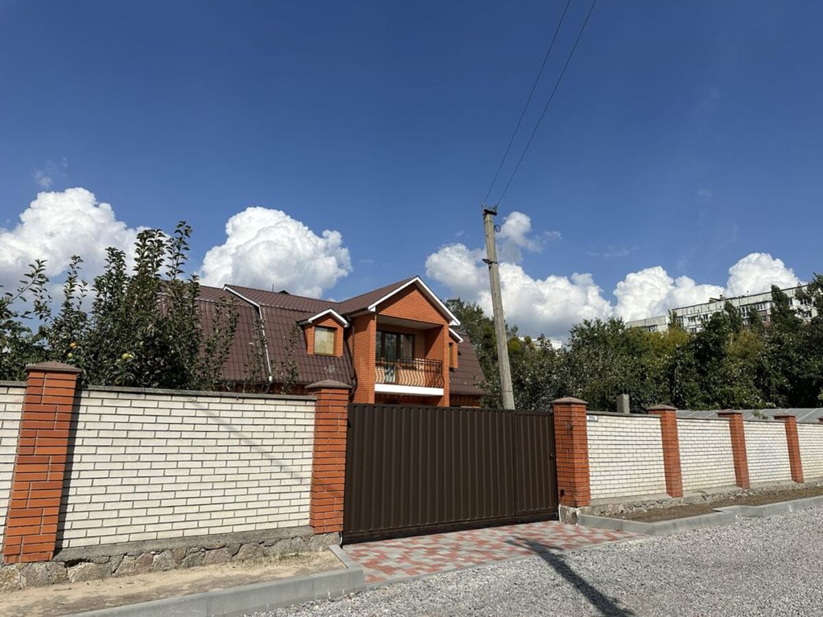 Продаж великого будинку рн Автовокзал фото 1 Продаж великого будинку рн Автовокзал фото 1