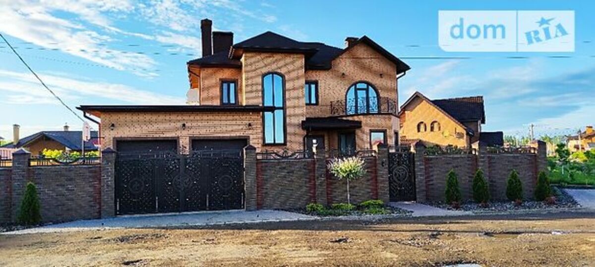 Продаю 2 поверховий дім з каміном і ділянкою на 10 соток, 284 кв. м, 5 кімнат, район Яр, Полтава №22314479 фото 1 Продаю 2 поверховий дім з каміном і ділянкою на 10 соток, 284 кв. м, 5 кімнат, район Яр, Полтава №22314479 фото 1