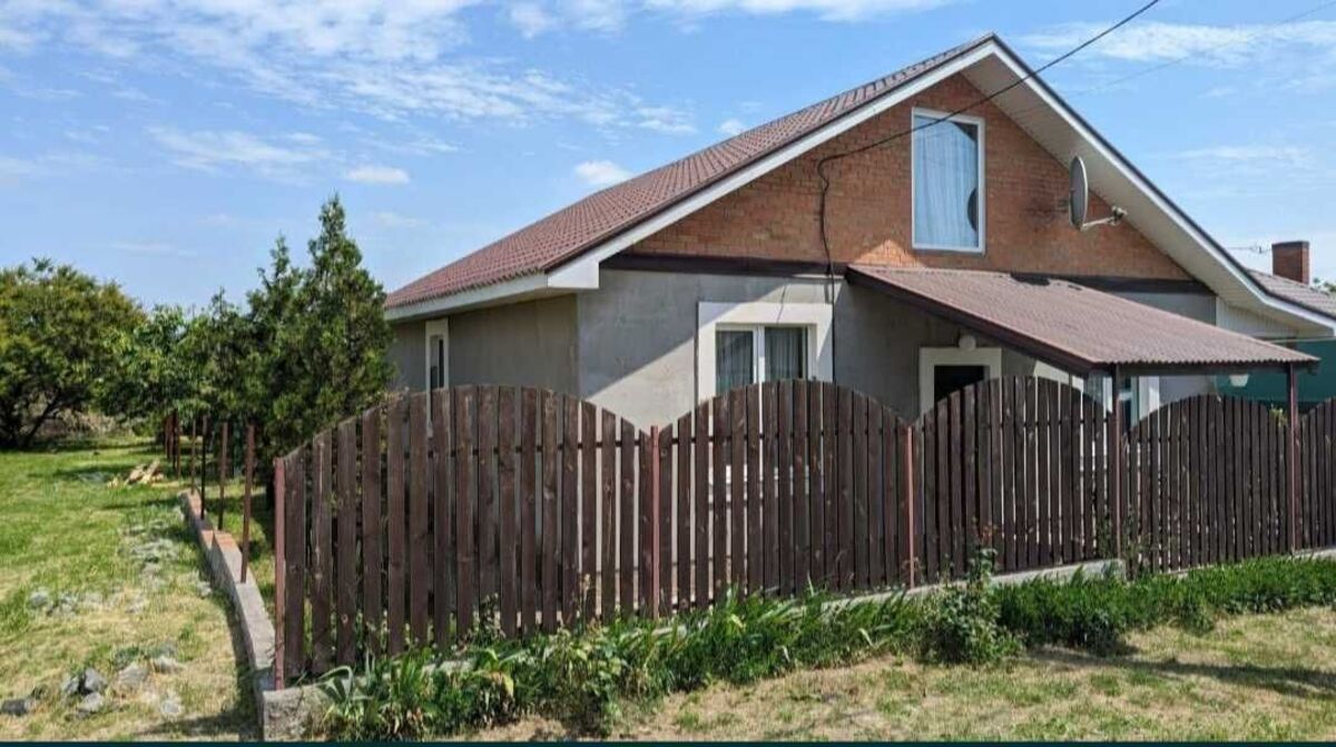 Продаж будинку у Яру фото 1 Продаж будинку у Яру фото 1