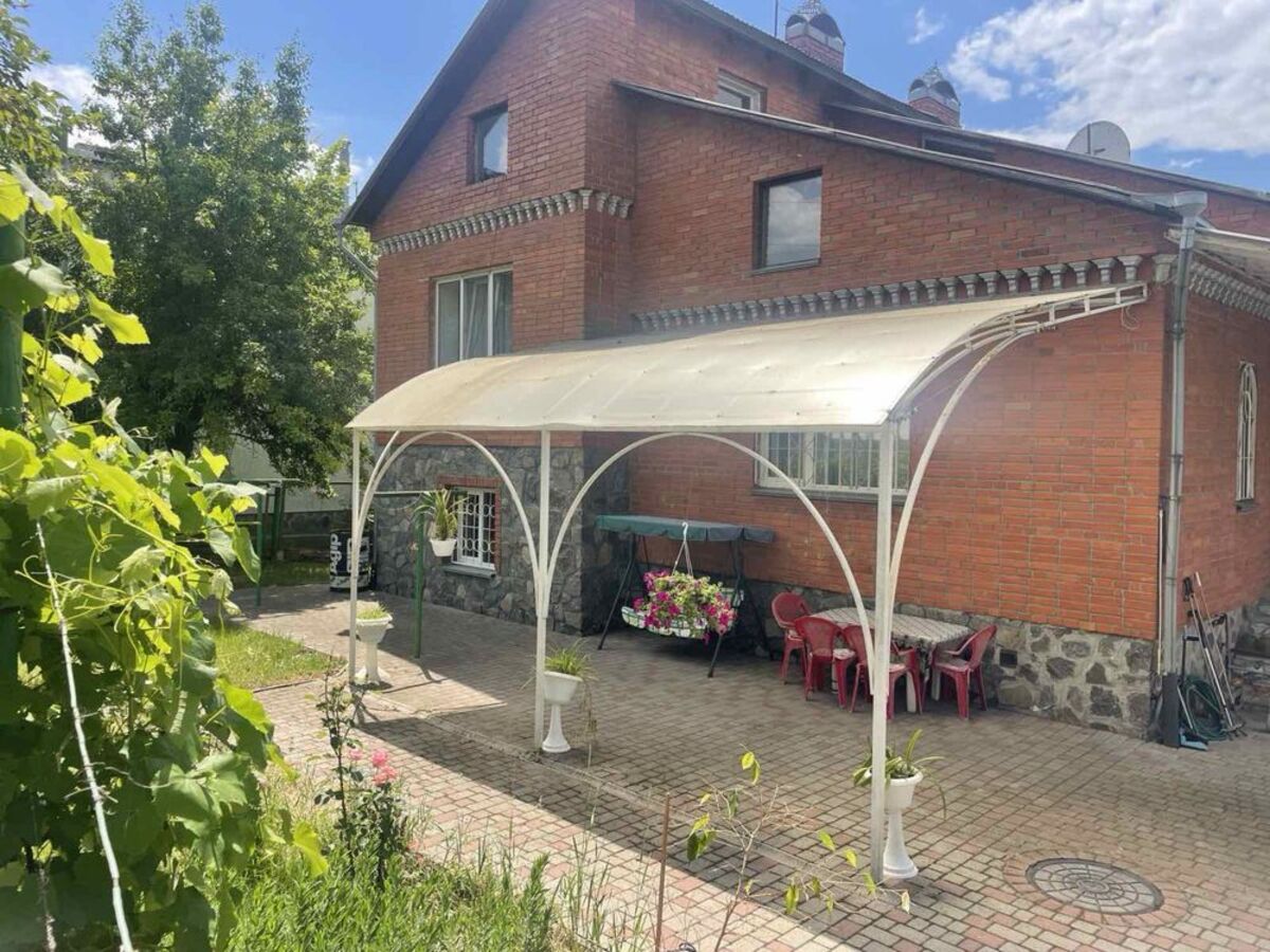 Продаж будинку 218 м2 фото 1 Продаж будинку 218 м2 фото 1