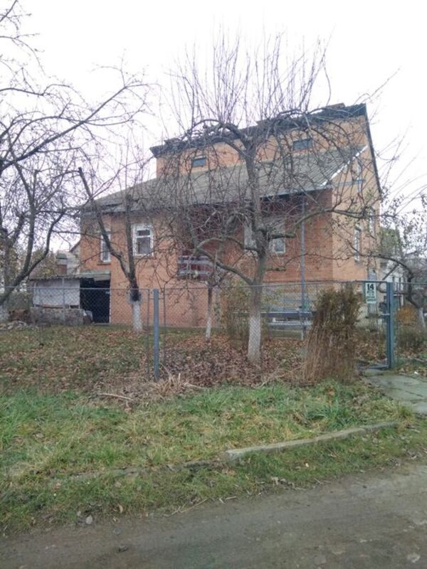 Продам будинок в Полтаві фото 1 Продам будинок в Полтаві фото 1