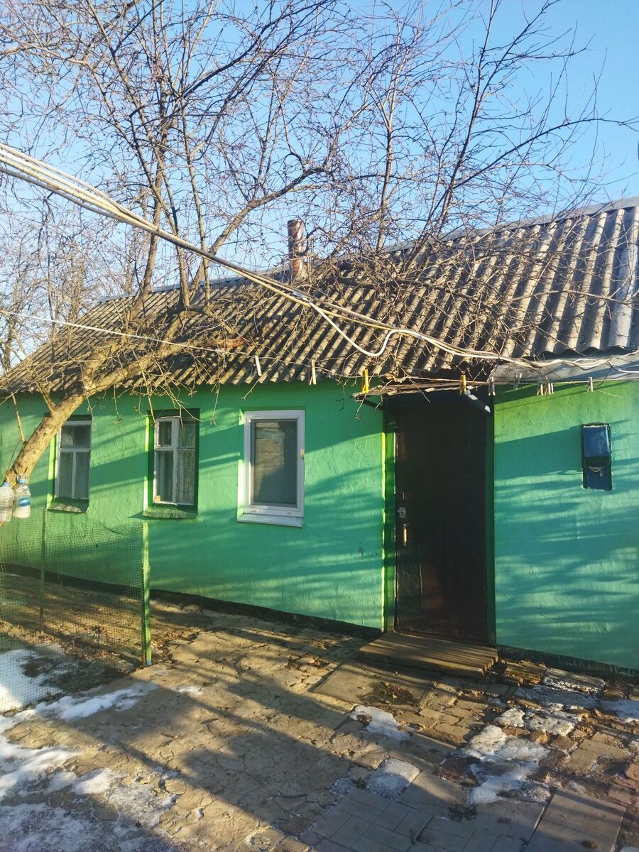 Продаж 1/2 частину будинку та літню кухню. фото 1 Продаж 1/2 частину будинку та літню кухню. фото 1