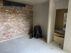   , , ,   3