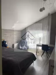     !  7