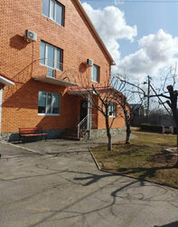 Продаж 2 поверхового будинку з гаражем і ділянкою на 6.1 сотки, 200 кв. м, 5 кімнат, фото 1 Продаж 2 поверхового будинку з гаражем і ділянкою на 6.1 сотки, 200 кв. м, 5 кімнат, фото 1