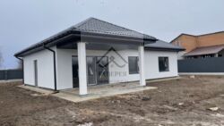 Продається будинок ,Рибці земельна ділянка 9 соток. фото 1 Продається будинок ,Рибці земельна ділянка 9 соток. фото 1