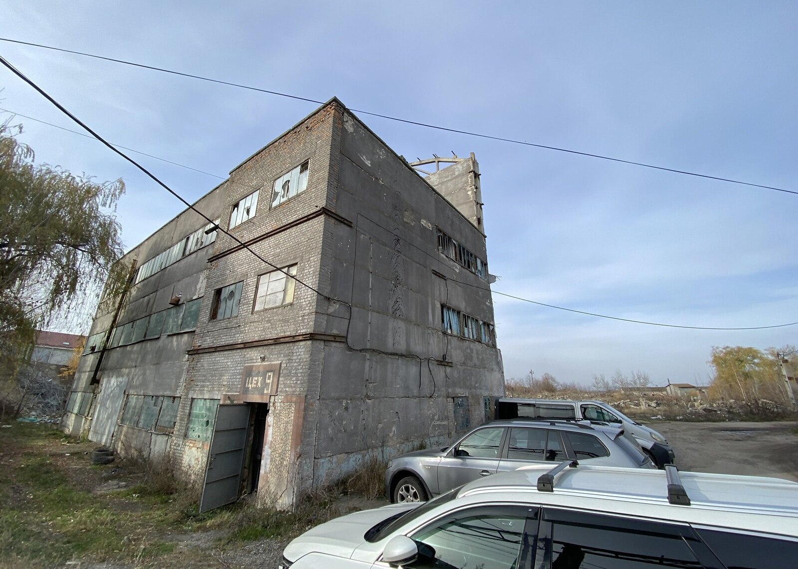 Продаж комерційного приміщення на вул. Академіка Янгеля, площа 820 кв.м фото 1 Продаж комерційного приміщення на вул. Академіка Янгеля, площа 820 кв.м фото 1