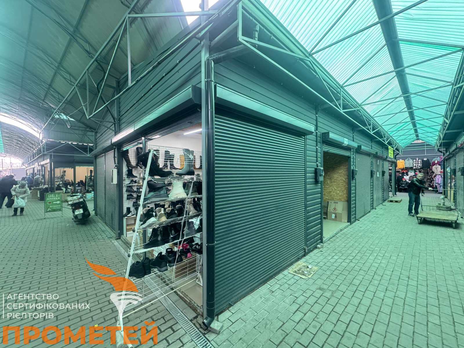 Продаж МАФу на Привокзальному ринку фото 1 Продаж МАФу на Привокзальному ринку фото 1
