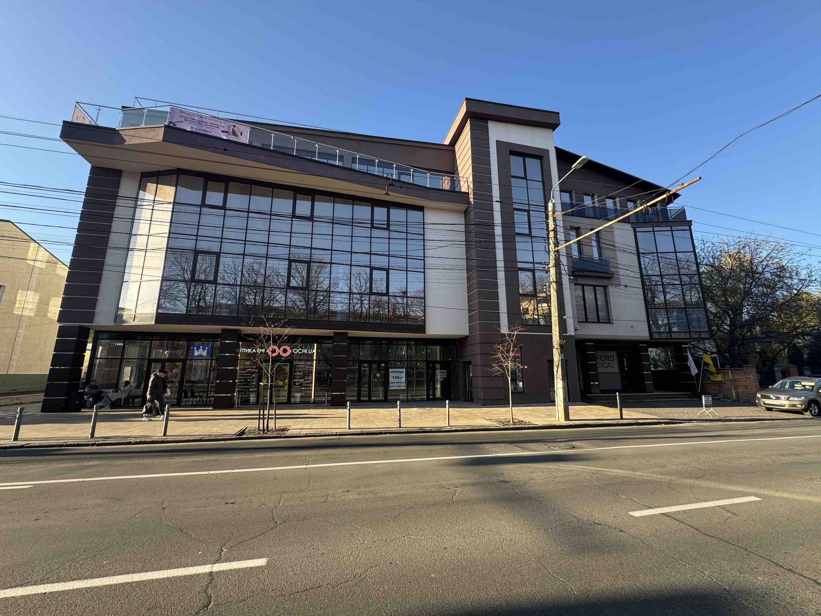 3 поверх Пирогова 36 фото 1 3 поверх Пирогова 36 фото 1