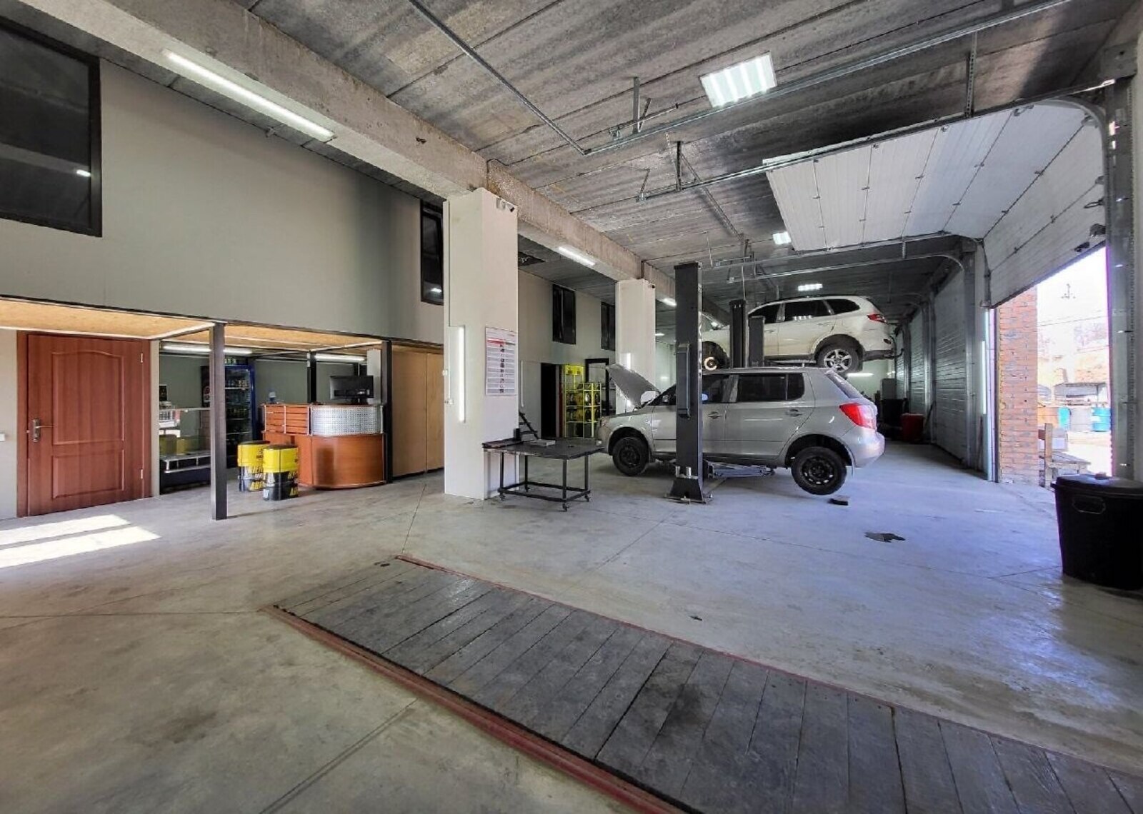 ������ ������������ ��������� �� ���. ������ ����� 224�, ����� 320 ��.� ���� 1