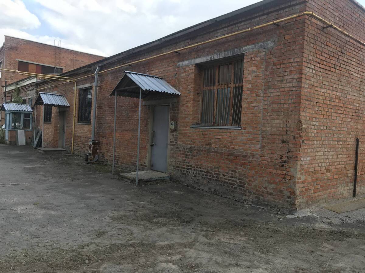 Продаж комерційного приміщення на вул. Олексія Миргородського 78, площа 230 кв.м фото 1 Продаж комерційного приміщення на вул. Олексія Миргородського 78, площа 230 кв.м фото 1