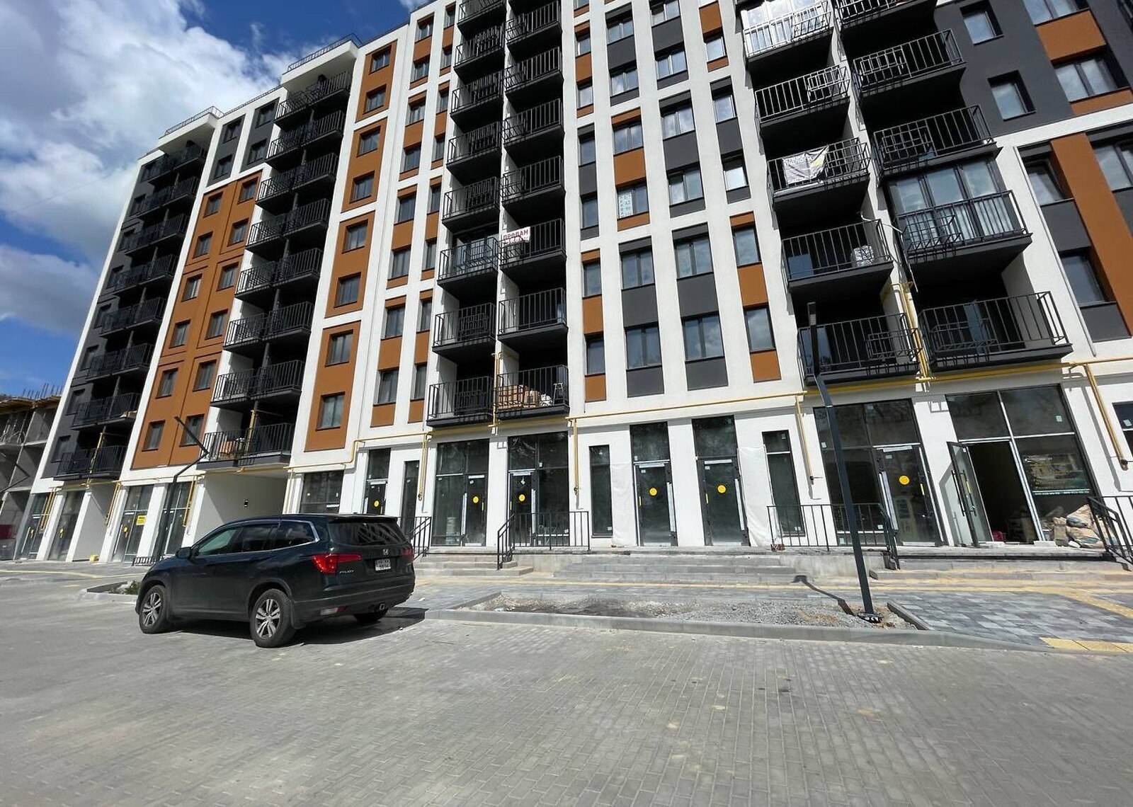 Продаж комерційного приміщення на вул. Одеська, площа 53 кв.м фото 1 Продаж комерційного приміщення на вул. Одеська, площа 53 кв.м фото 1