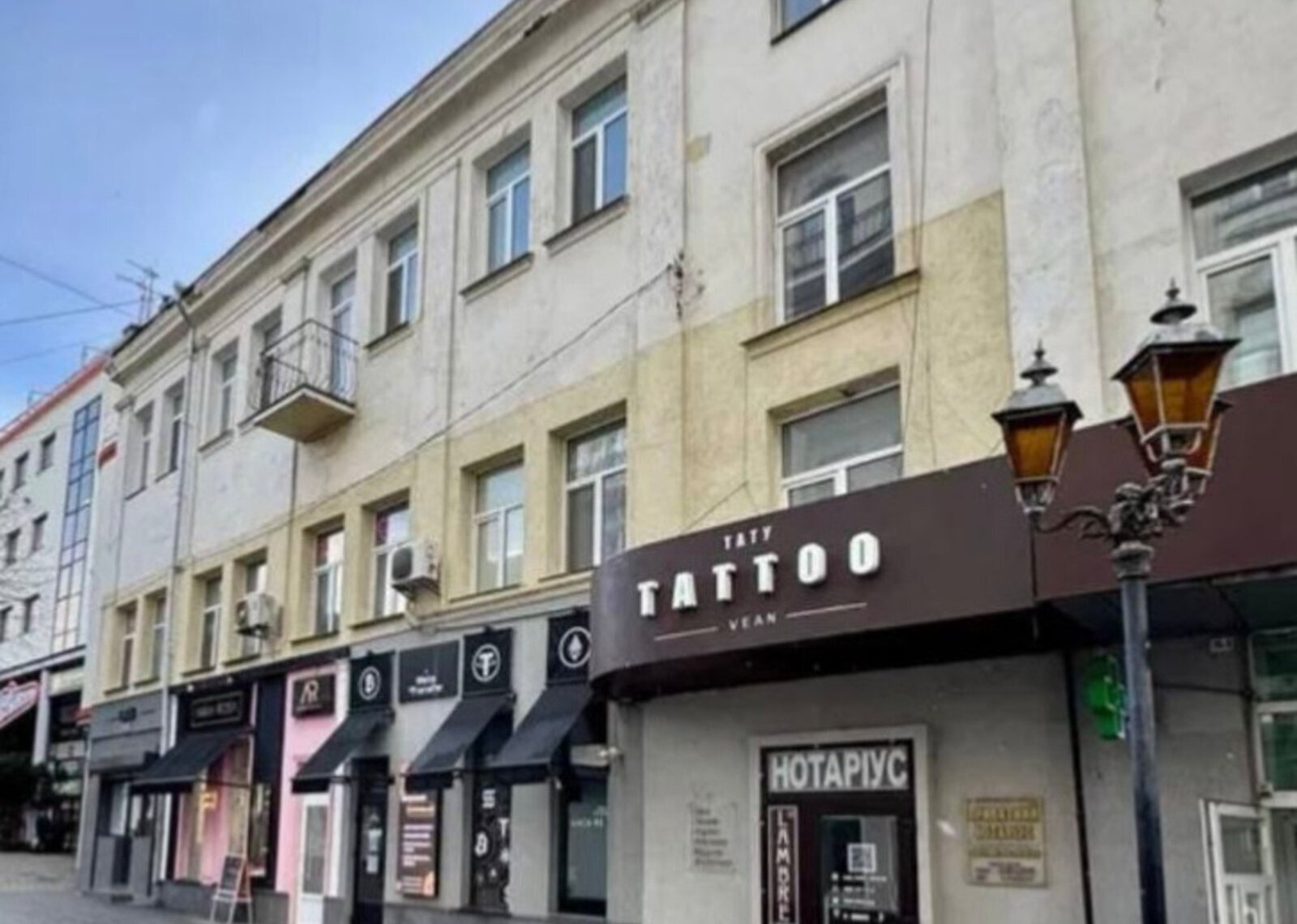 Продаж комерційного приміщення на вул. Соборна, площа 147.5 кв.м фото 1 Продаж комерційного приміщення на вул. Соборна, площа 147.5 кв.м фото 1