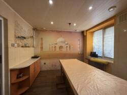    . ,  114 ²  155 000 $  33