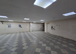 Продаж комерційного приміщення на просп. Юності, площа 420 кв.м фото 14 Продаж комерційного приміщення на просп. Юності, площа 420 кв.м фото 14