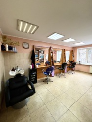 Продається фасадне комерційне приміщення фото 5 Продається фасадне комерційне приміщення фото 5