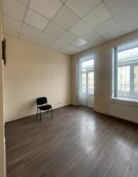 ������ ������������ ��������� �� ���. �������, ����� 85 ��.� ���� 20